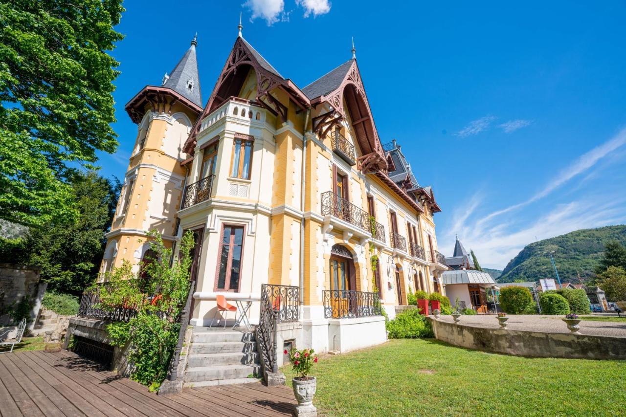 Le Manoir D'Agnes Logis Hotel Restaurant Tarascon-sur-Ariège Dış mekan fotoğraf
